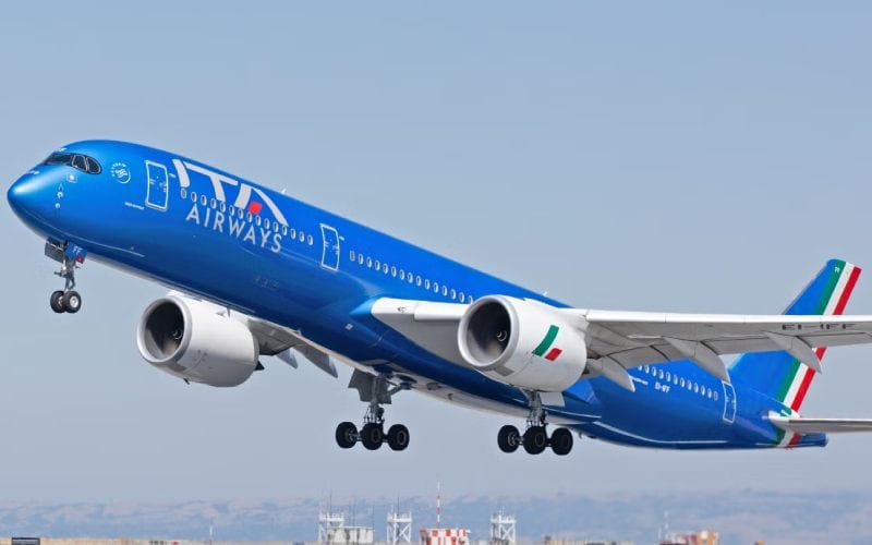 Avion de la compagnie aérienne nationale d'Italie. 