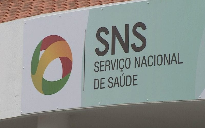 Façade du service de santé au Portugal. 