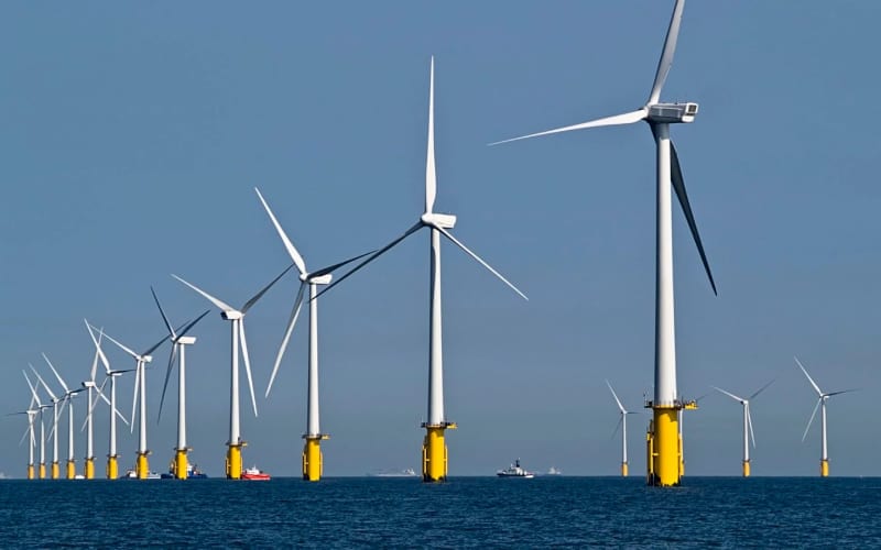 Un parc d'éolienne en mer en Belgique. 