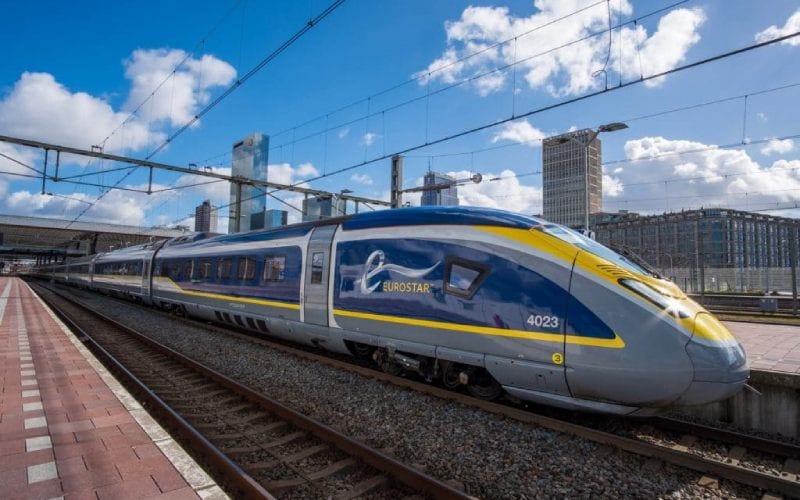 Photo de l'Eurostar à quai, à Londres. 