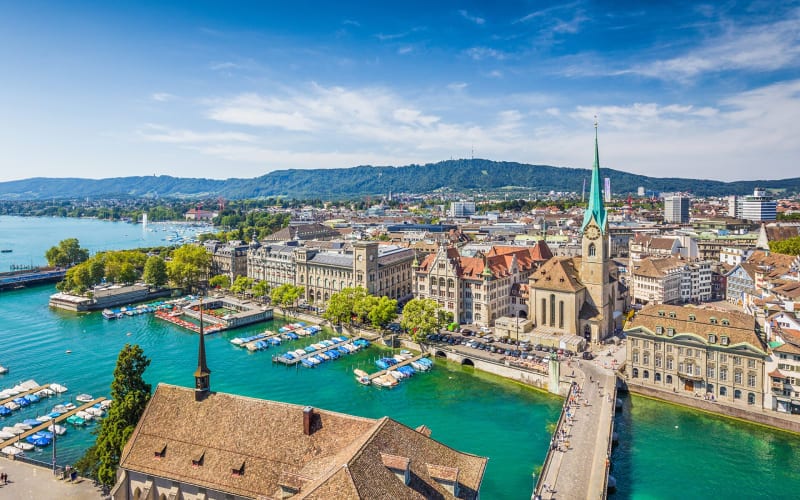 Vue panoramique de la ville de Zurich. 