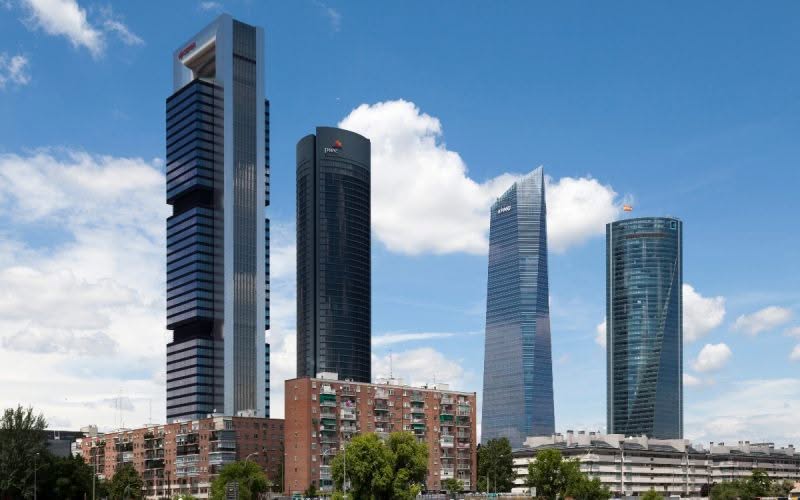 Quartier d'affaires à Madrid avec plusieurs multinationales.